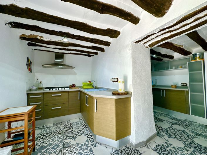 Image No.19-6 Bed Villa for sale