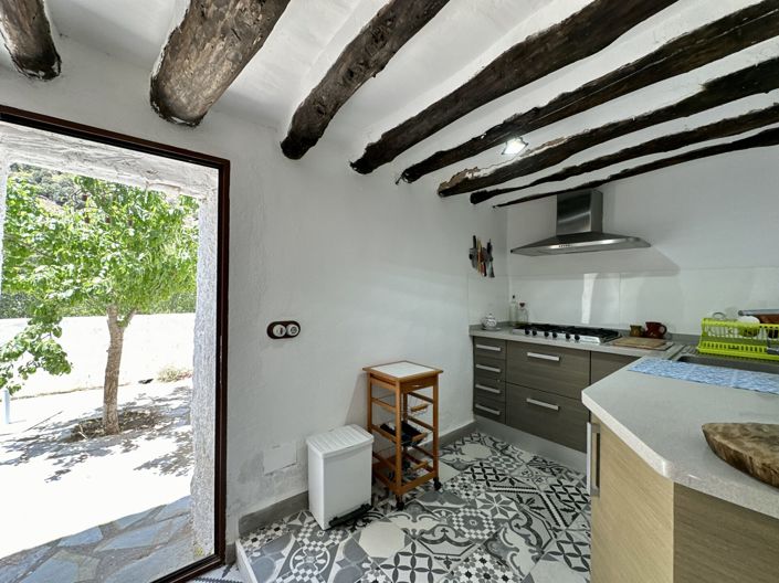 Image No.41-6 Bed Villa for sale