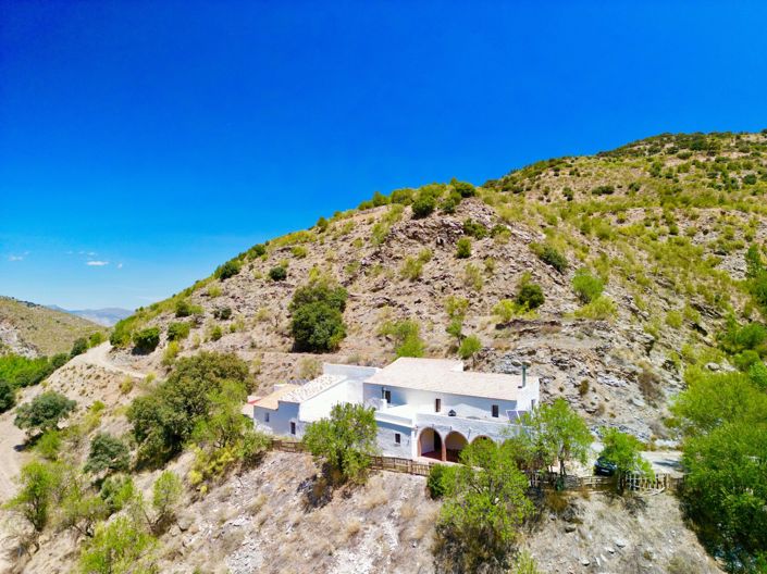 Image No.51-6 Bed Villa for sale