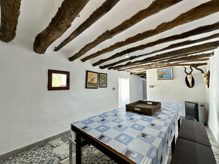 Image No.77-6 Bed Villa for sale