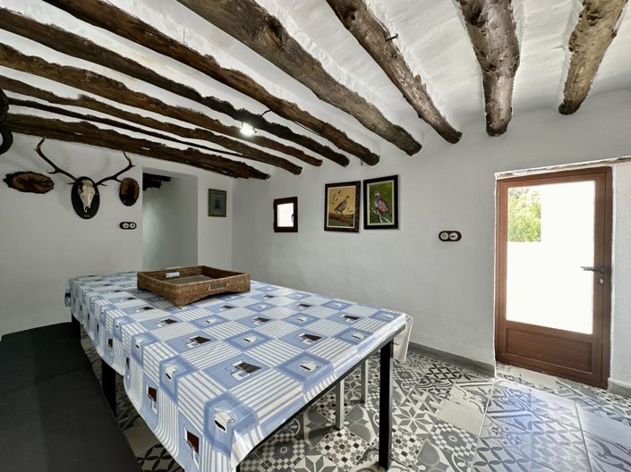 Image No.78-6 Bed Villa for sale