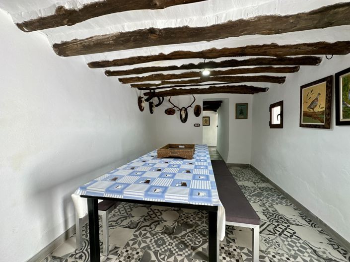 Image No.88-6 Bed Villa for sale