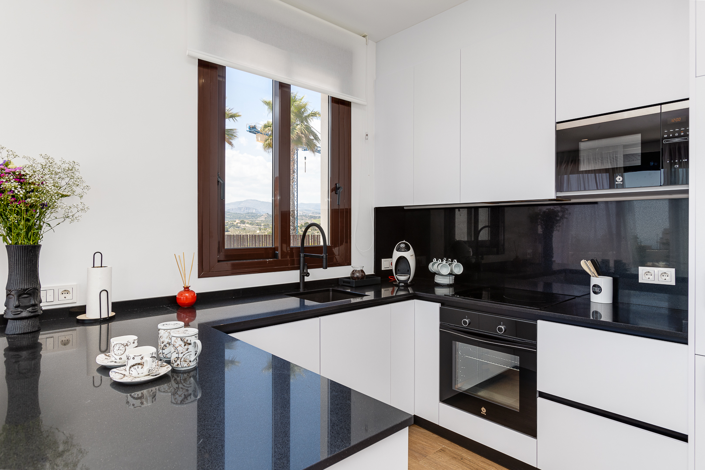 Image No.68-3 Bed Villa for sale