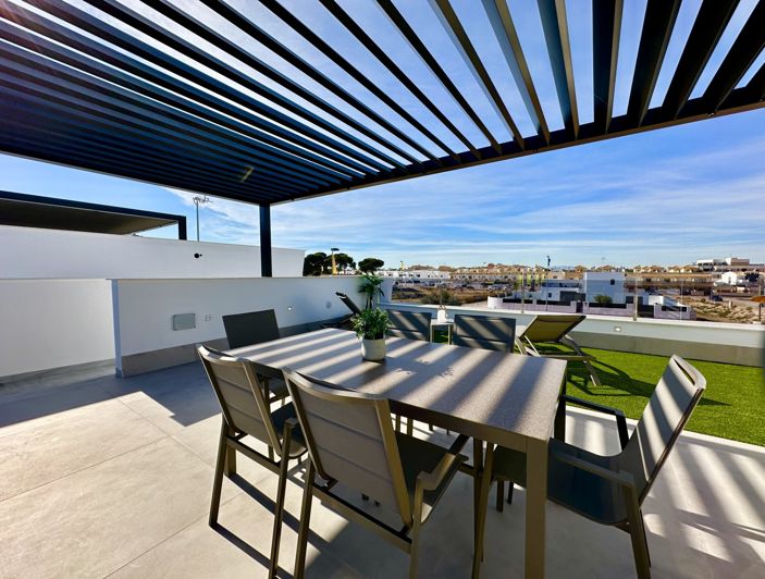 Image No.56-3 Bed Villa for sale