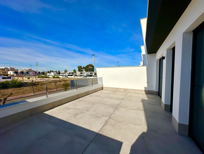 Image No.59-3 Bed Villa for sale