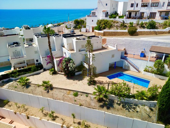 Image No.105-4 Bed Villa for sale