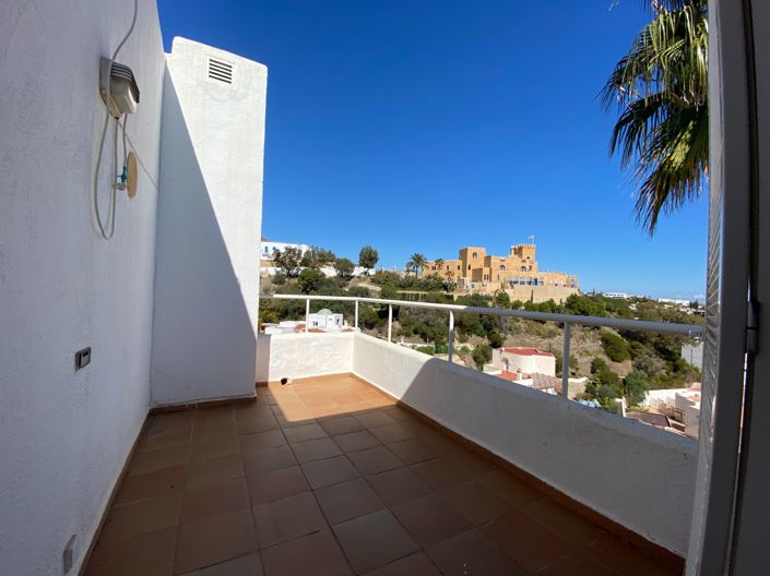 Image No.120-4 Bed Villa for sale