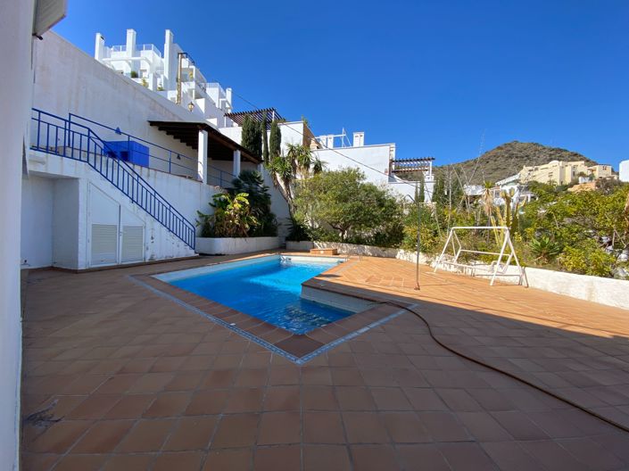 Image No.135-4 Bed Villa for sale