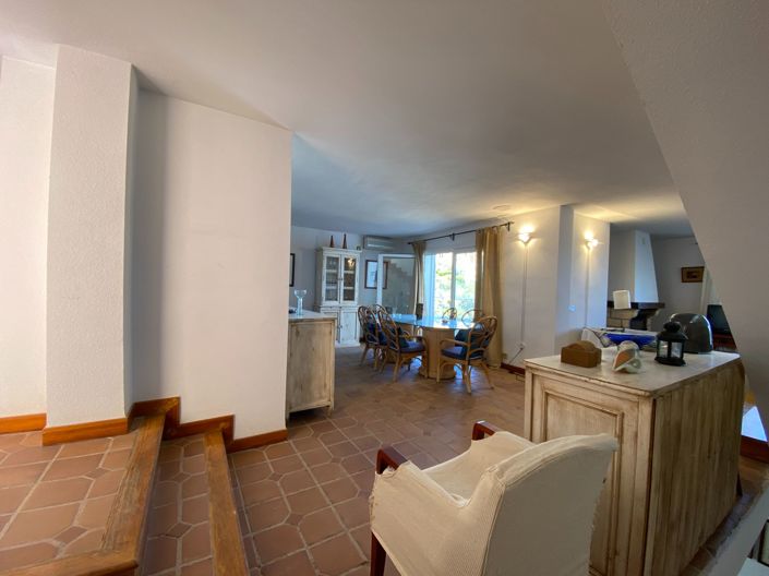 Image No.23-4 Bed Villa for sale