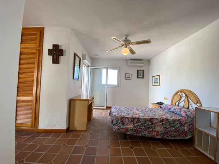 Image No.64-4 Bed Villa for sale