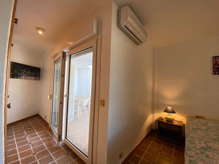 Image No.82-4 Bed Villa for sale