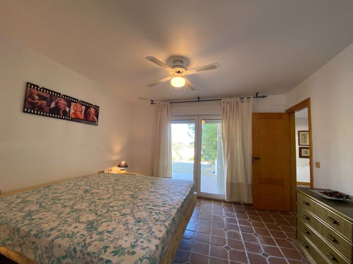 Image No.85-4 Bed Villa for sale