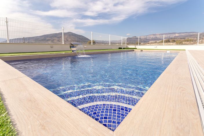 Image No.12-3 Bed Property for sale