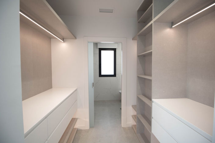 Image No.62-3 Bed Villa for sale