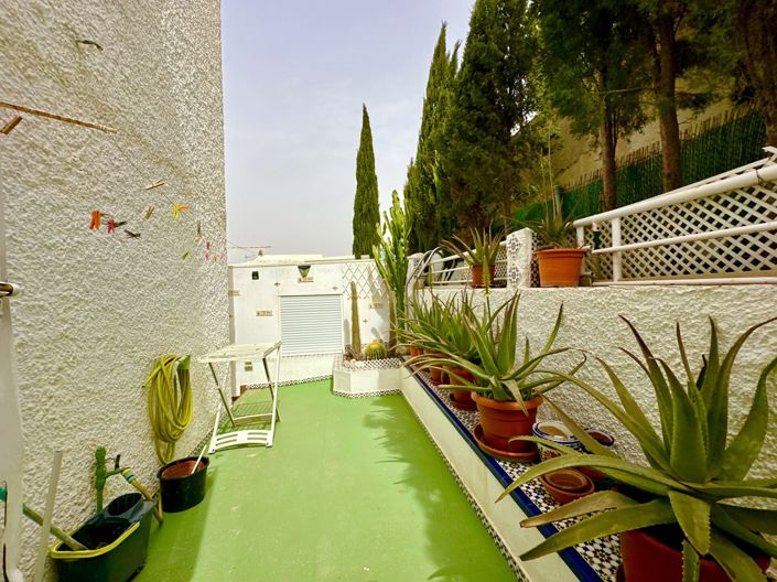 Image No.101-5 Bed Villa for sale