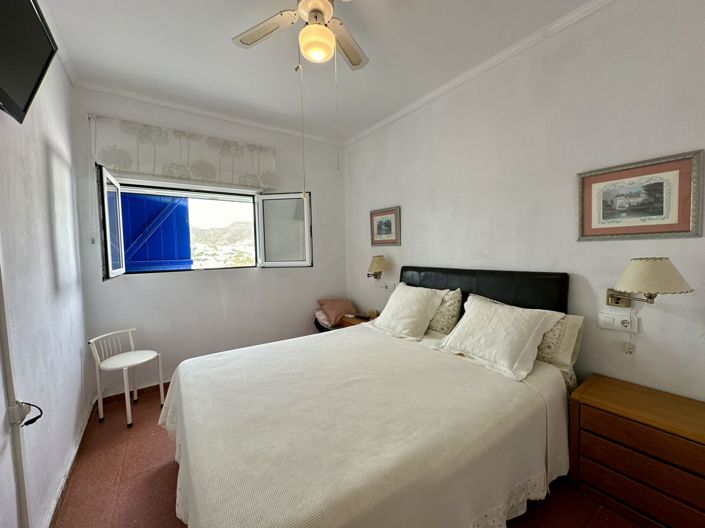 Image No.140-5 Bed Villa for sale