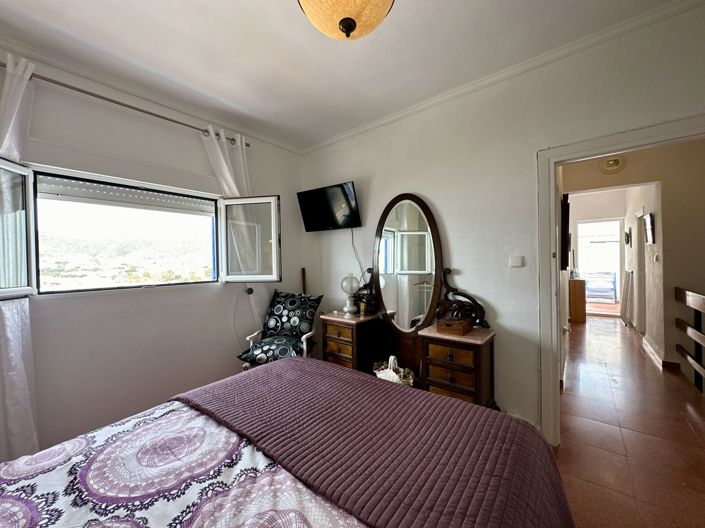 Image No.152-5 Bed Villa for sale