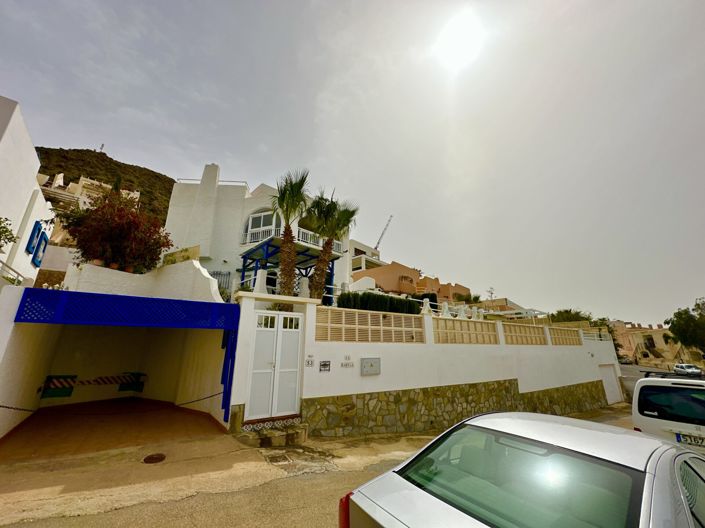 Image No.171-5 Bed Villa for sale