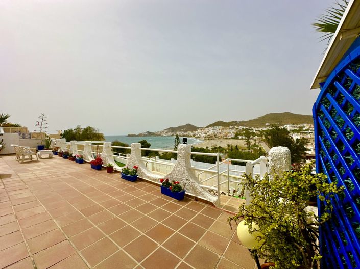 Image No.72-5 Bed Villa for sale