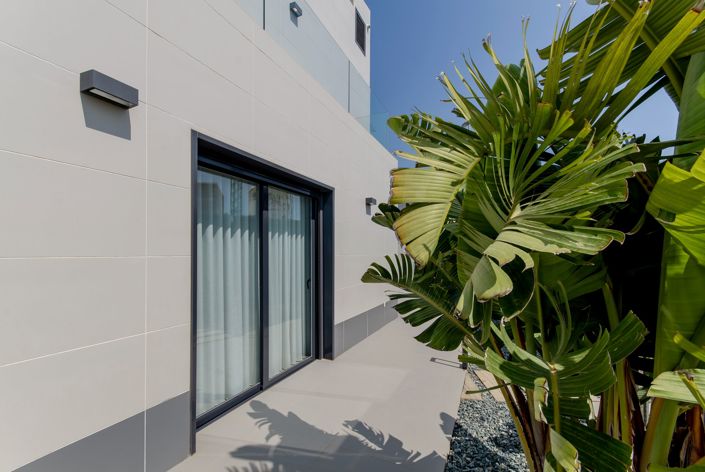 Image No.113-3 Bed Villa for sale