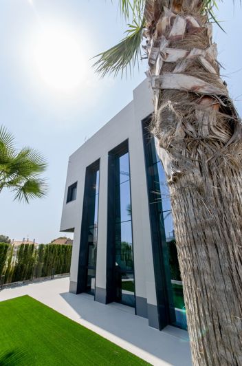 Image No.118-3 Bed Villa for sale