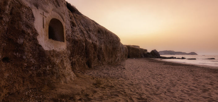 Image No.69-2 Bed Property for sale