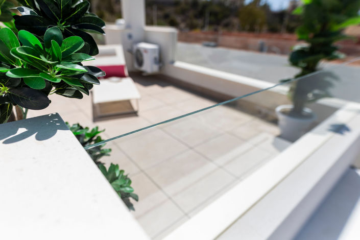 Image No.8-2 Bed Property for sale