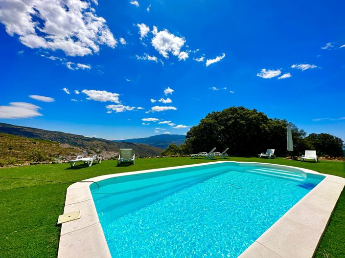 Image No.112-5 Bed Property for sale