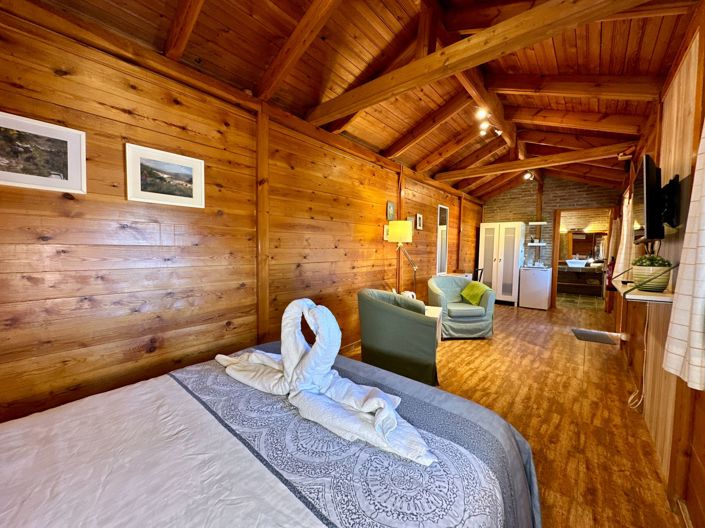 Image No.45-5 Bed Property for sale