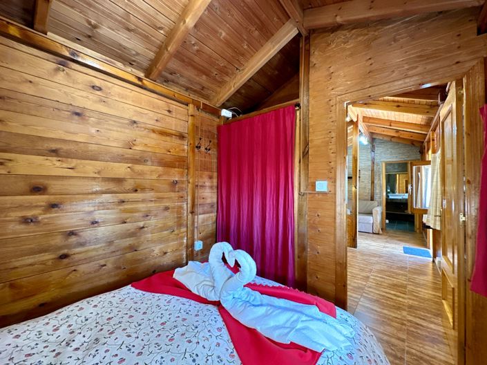 Image No.57-5 Bed Property for sale