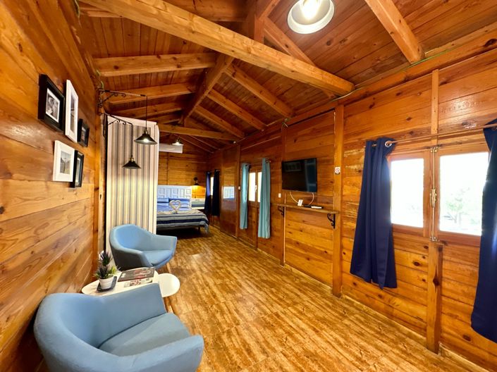 Image No.71-5 Bed Property for sale