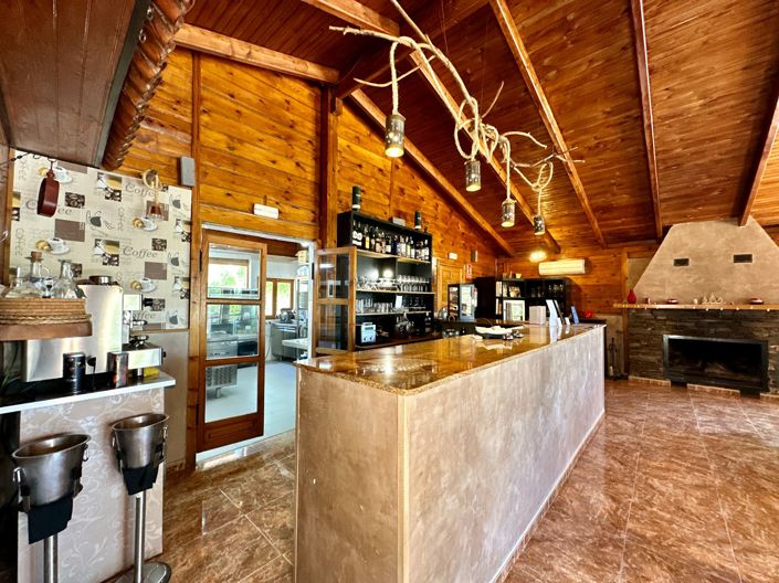 Image No.88-5 Bed Property for sale