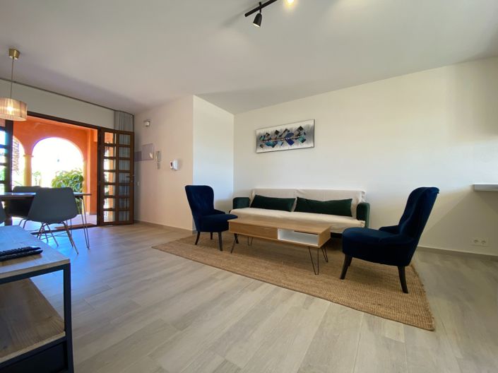 Image No.34-2 Bed Property for sale