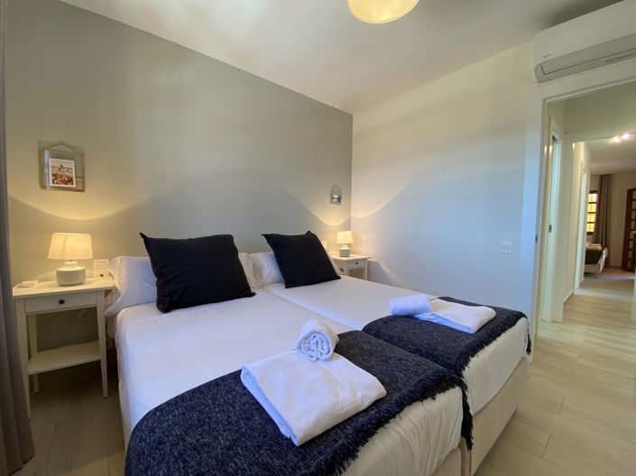 Image No.39-2 Bed Property for sale