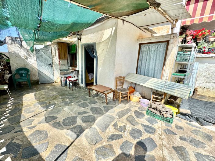 Image No.28-4 Bed House for sale