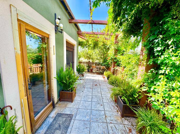 Image No.18-2 Bed House for sale