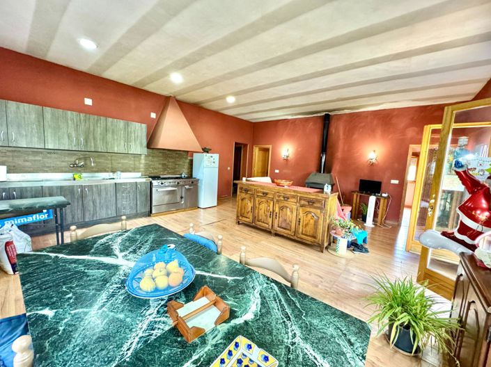 Image No.5-2 Bed House for sale