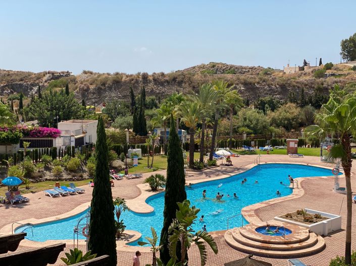 Image No.60-2 Bed Apartment for sale