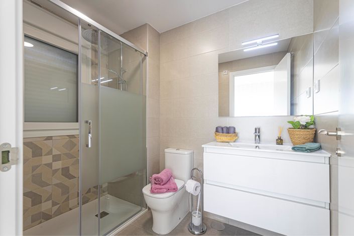 Image No.58-2 Bed Apartment for sale