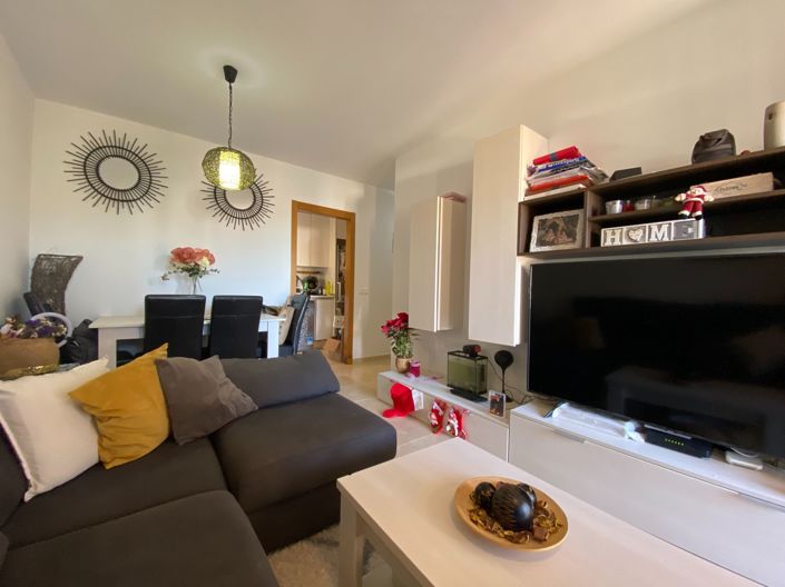 Image No.20-2 Bed Apartment for sale