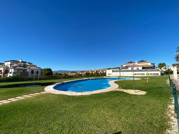 Image No.55-2 Bed Apartment for sale