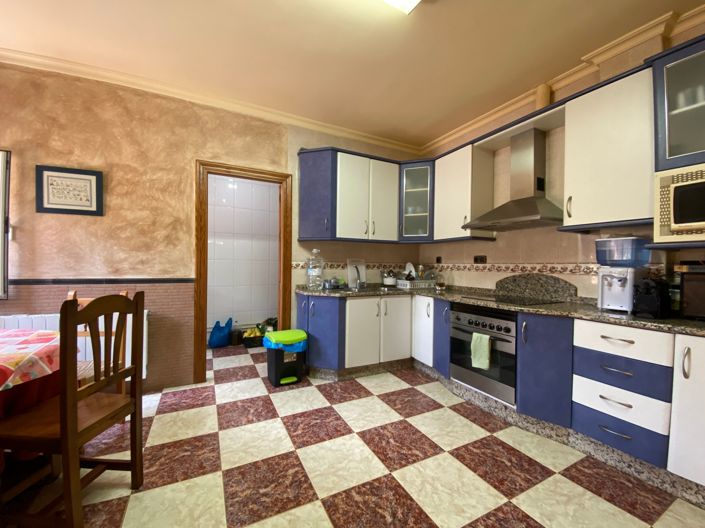 Image No.25-4 Bed Villa for sale