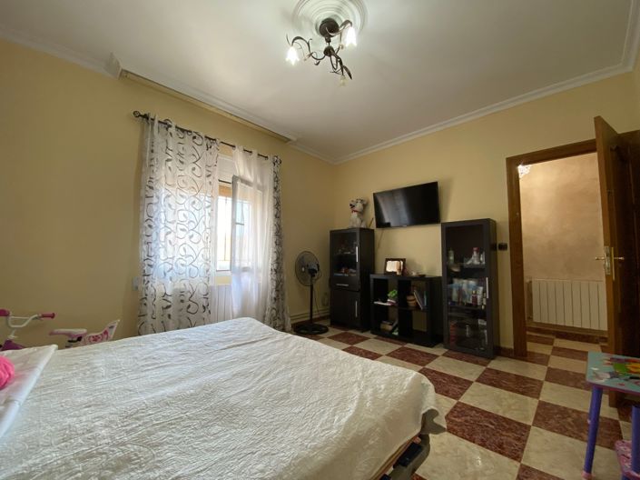 Image No.43-4 Bed Villa for sale