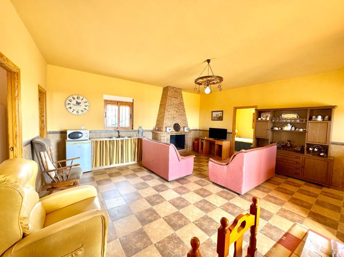 Image No.20-3 Bed Villa for sale