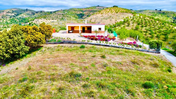 Image No.31-3 Bed Villa for sale