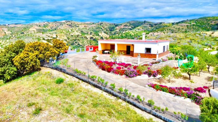 Image No.33-3 Bed Villa for sale