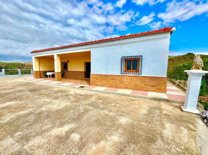 Image No.36-3 Bed Villa for sale