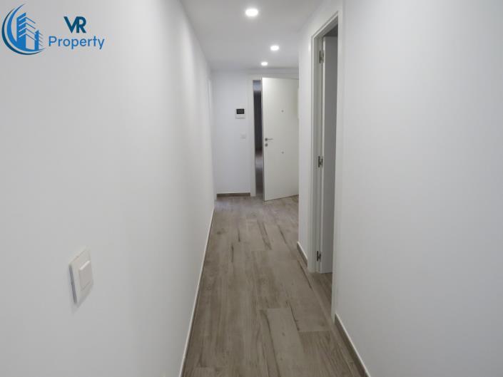 Image No.19-2 Bed Apartment for sale