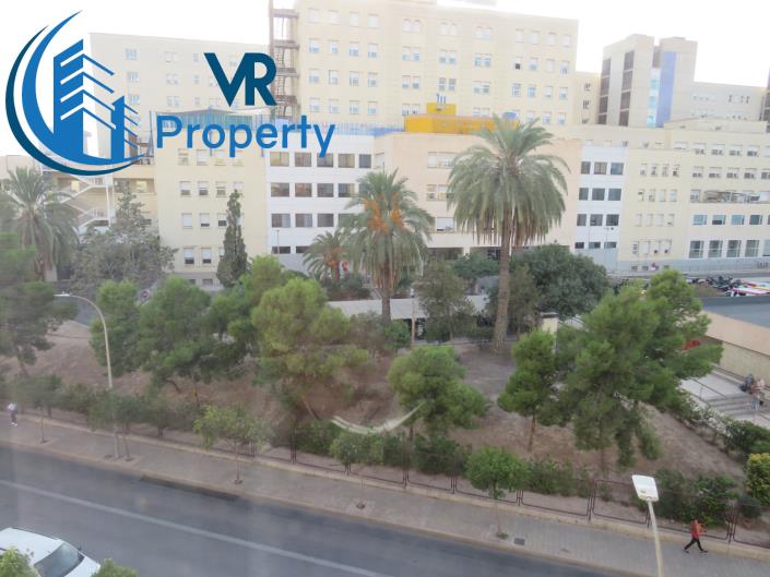 Image No.21-3 Bed Apartment for sale