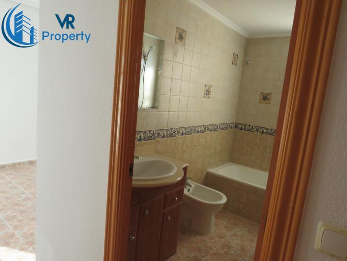 Image No.17-3 Bed Apartment for sale